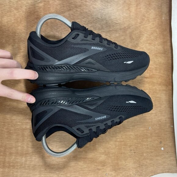 Brooks Adrenaline GTS 23 Women Size 7 D Black Running Shoes Sneakers - Picture 6 of 9